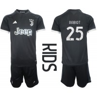 Juventus Adrien Rabiot #25 Replika babykläder Tredjeställ Barn 2023-24 Kortärmad (+ korta byxor)